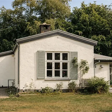 Bine - 300m From The Sea By Interhome * Græsted